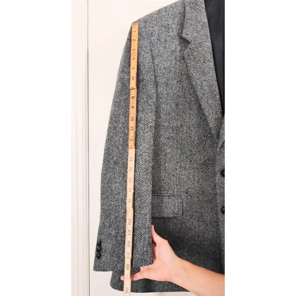 Vintage Harris Tweed Blazer Mens 46R Blue Tweed Wool Two Button Sport Coat